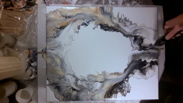 🚨Dutch Pour In Gold And Black On Big Canvas With Mandala Stencils ⭐️👍 #acrylicpouring #abstract смотреть онлайн