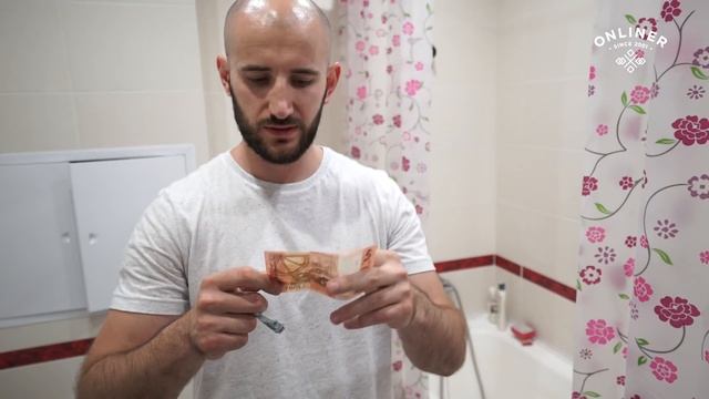 Постирать, сжечь, раздавить: проверяем надежность новых белорусских денег смотреть онлайн