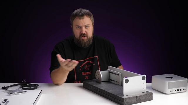 Распаковка Mac Studio на M2 Max и ищем лучший китайский монитор в пару.... смотреть онлайн
