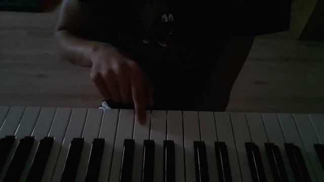 Батарейка|игра на пианино|урок смотреть онлайн