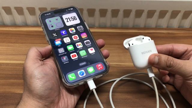 How to CHARGE Your Apple EarPods Using Your iPhone 15 Pro Max - Basic Tutorial | New смотреть онлайн