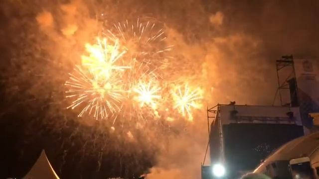 День города , Самара. Салют смотреть онлайн