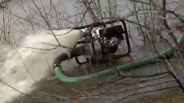 Bơm nước Honda WB20XT, máy bơm nước WB30XT , Bơm nước Honda GX120,lh 0975376282 [ смотреть онлайн