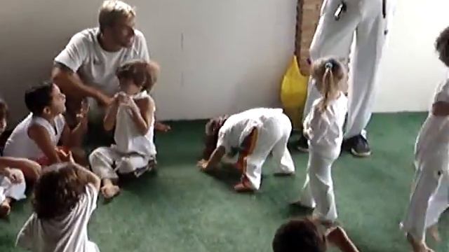 Capoeira mata um... kkkk... смотреть онлайн