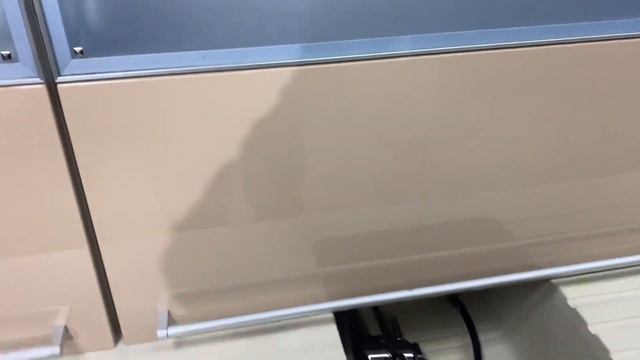 Кухонный гарнитур в хорошем состоянии Фабрика ASTER C Техникой смотреть онлайн