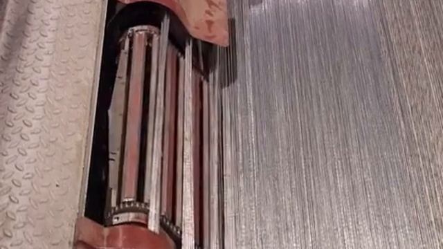 Предприятие «Северсталь-метиза» устанавливает ограждения у школ смотреть онлайн