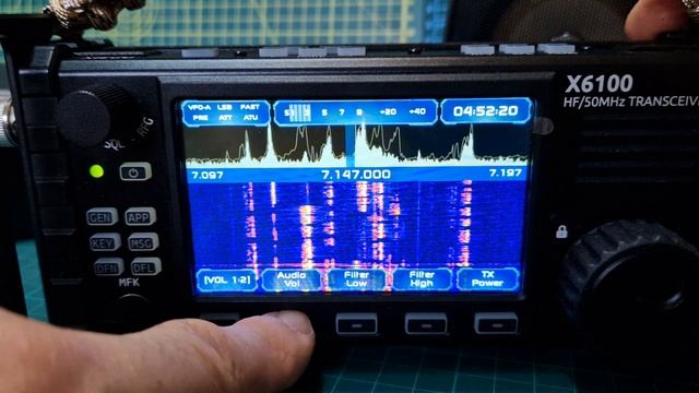 XIEGU X6100 R1CBU MOD - INSTALTION & TEST смотреть онлайн