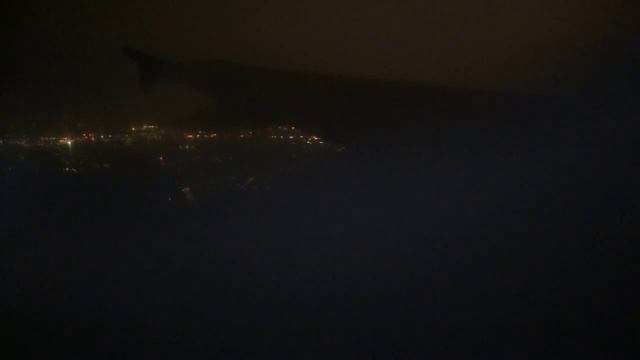 Night landing above Brussels city with A319 from Brussels Airlines смотреть онлайн