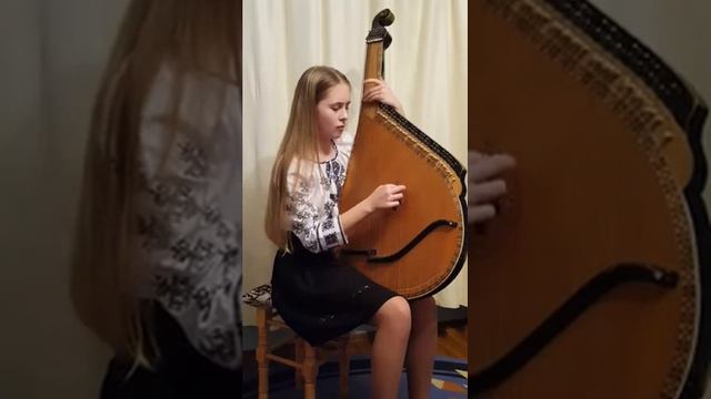 Радковська Анастасія "Український орнамент" смотреть онлайн