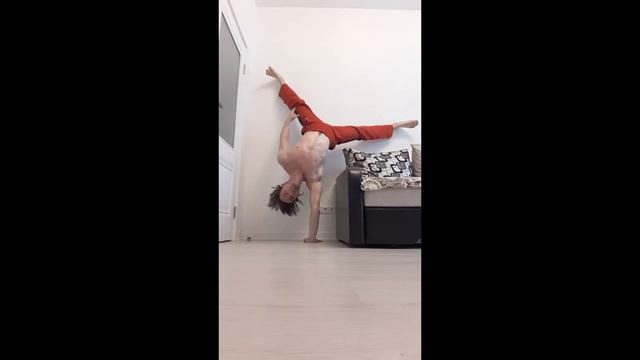 Почему я тренируюсь в шапке смотреть онлайн