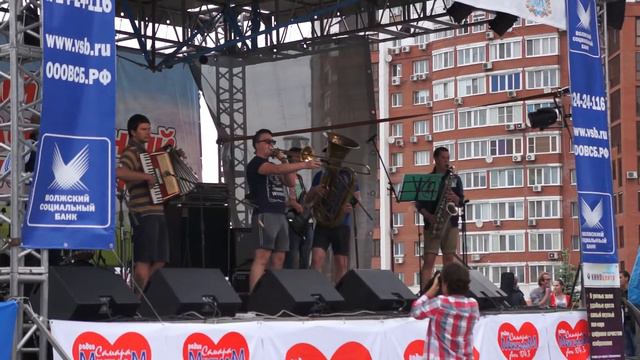 РОКета 2013 в Самаре, Iron Bees, Топ, топ, топ + Пацанская (фрагмент) смотреть онлайн