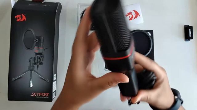 Unboxing | Comprei um microfone novo para o canal! - ReDragon смотреть онлайн