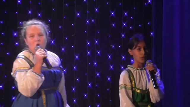 Ансамбль народной песни "Тараторки" - "Белый день" смотреть онлайн