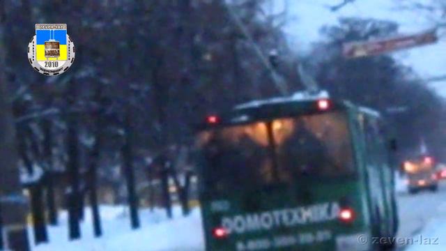 Черкасский троллейбус- Зимние будни, КТГ-1 №ТГ-4, ЗиУ-683Б №2025, ЗиУ-682В №322, ЗиУ-6205, 2010 г. смотреть онлайн