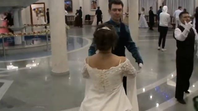 Французкий вальс. Снежный бал в Мраморном зале смотреть онлайн