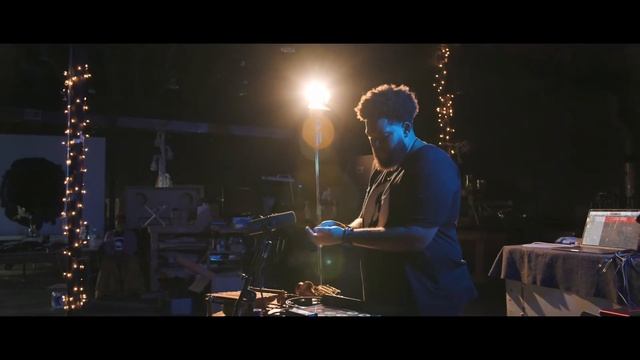 LIVE Looping #looptherapy "Seven" смотреть онлайн