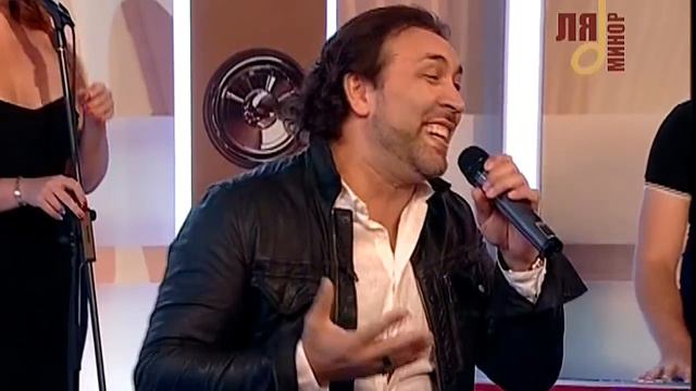 Ян Марти "Я люблю тебя" смотреть онлайн