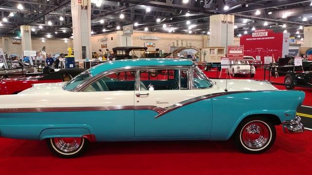 1956 BABY BLUE BODY + ROOF FORD FAIRLANE VICTORIA HARDTOP @ PHILADELPHIA CONVENTION CENTER CAR SHOW смотреть онлайн