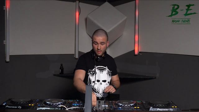 Emphaser - Death Destruction Livestream (Roof 175 Mainz) смотреть онлайн