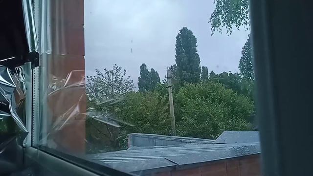 Зачем будильник, когда есть гроза ⚡ смотреть онлайн