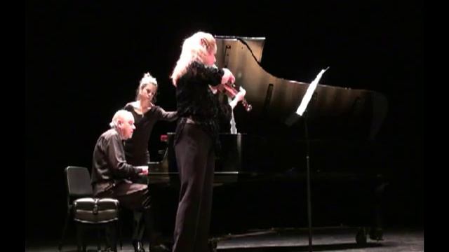 Stephanie Chase Plays Schumann's Sonata No. 1, Opus 105 - Allegretto