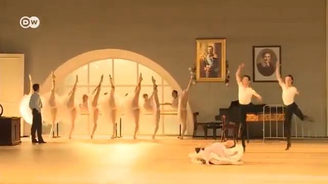 НУРЕЕВ В ТЕАТРАЛЬНЪХ ПОСТАНОВКАХ ! ПОЧЕМУ ТАК ПРЕДСТАВЛЯЮТ АРТИСТА РОССИЙСКОМУ ЗРИТЕЛЮ? смотреть онлайн