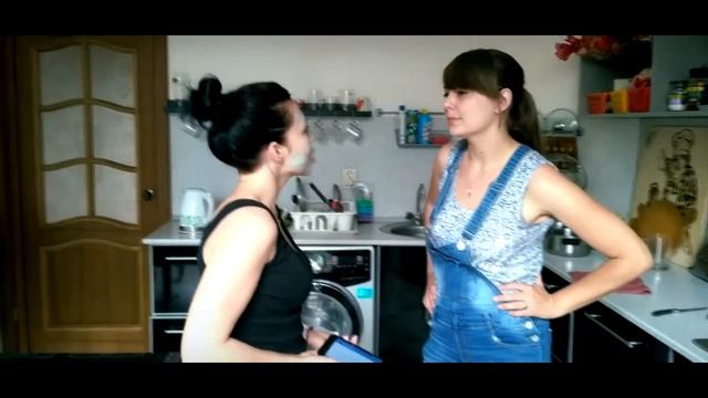 Если бы мозг девушки был человеком: "Когда ты - девушка рэпера" [#мтб] смотреть онлайн