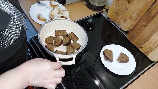 Канапе с селёдкой//Очень вкусно