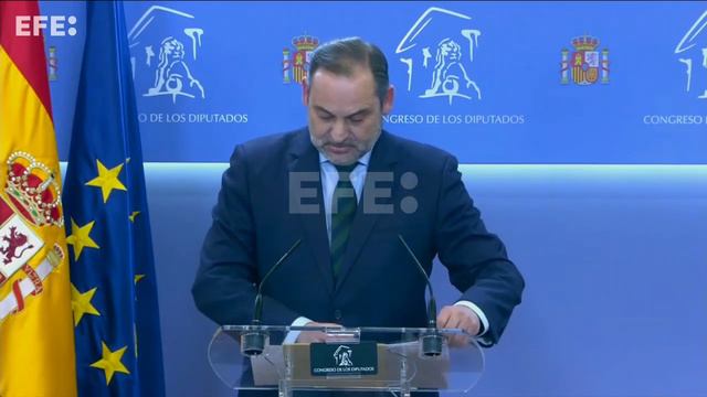 Ábalos se despide muy emocionado de sus compañeros del grupo socialista смотреть онлайн