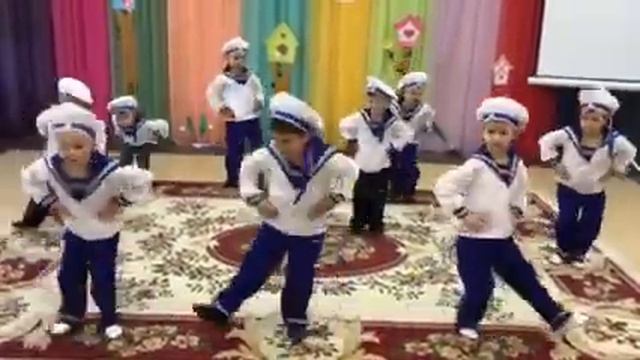Танец матросов .Старшая группа "Морская" смотреть онлайн