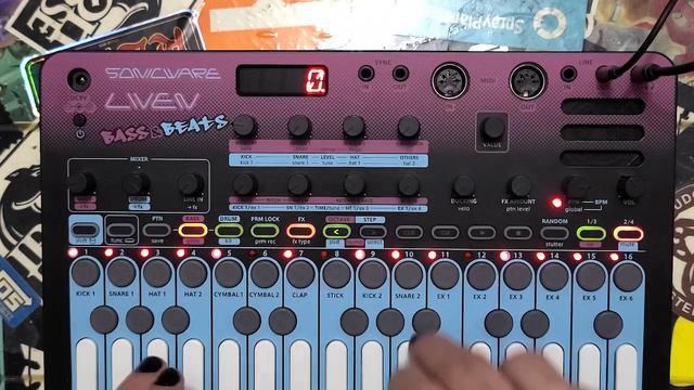 Liven BASS & BEATS! | Unboxing/sound Demo Of The New Sonicware Groovebox! Patterns And Bass Synths.
