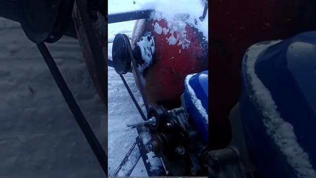 СУПЕР Самодельный снегоуборщик на авто лопата + ротор смотреть онлайн