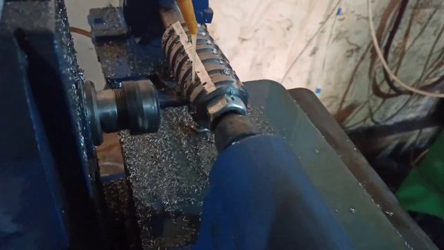 Фрезеруем ролики китайской фрезой. смотреть онлайн