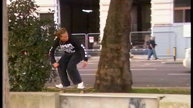 VILLE WESTER RIDES FOR PALACE смотреть онлайн