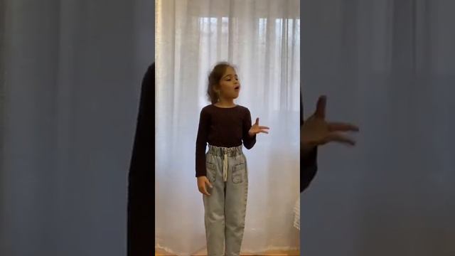 Романова Катя, 7 лет. Отрывок из поэмы Н. Некрасова "Крестьянские дети" смотреть онлайн