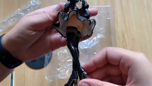 Figure Square Enix Nier Autómata 2B смотреть онлайн