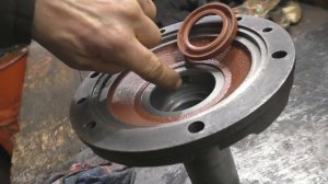 Устранение течи масла с КПП Ямз-236. А так-же о других её косяках...