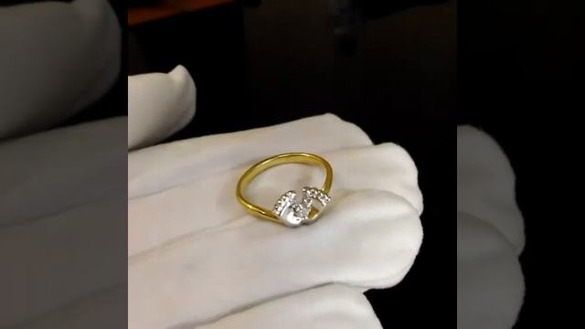 Кольцо с ножками младенца из серебра с позолотой и фианитом смотреть онлайн