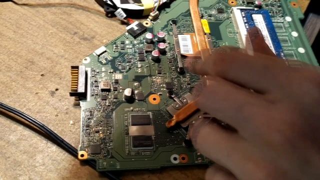 Переполюсовка на ноутбуке ASUS Ремонт смотреть онлайн