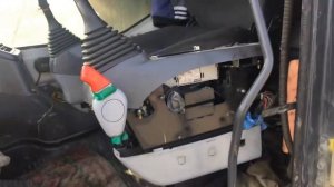 Excavator Komatsu PC400-7 не большой обзор.