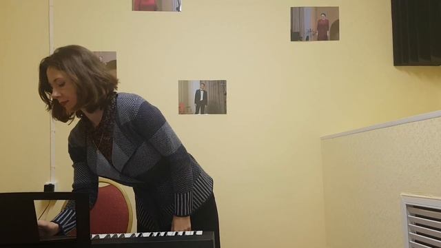 Уроки дирижирования для начинающих. Урок 3. Размер 4/4. Legato, staccato смотреть онлайн