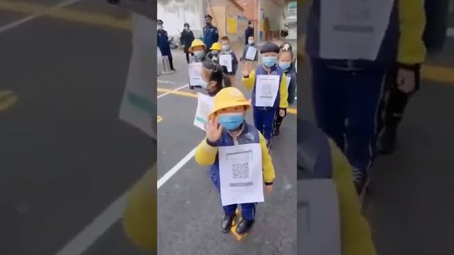 В детский сад по QR коду. Такого будущего мы хотим? смотреть онлайн