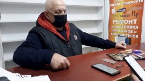 ПРАНК НАД КЛИЕНТОМ разбил телефон молотком #1