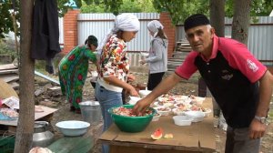 Курбан-Байрам - готовка плова, мечеть деревня Арово