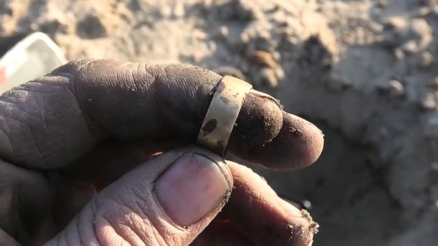 Продолжается поиск в Ростове на Дону а ЗОЛОТО всё не кончается ! смотреть онлайн