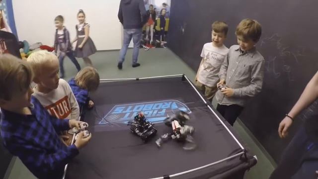 Fight Robots Сражение Роботов смотреть онлайн