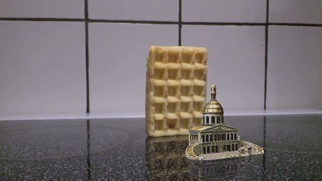 Capitol of Solmyr and waffle falling over [HoMM3] смотреть онлайн