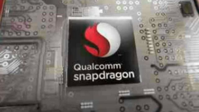 Build Cooperation, Qualcomm and Samsung Start Develop Snapdragon 845 Chipset For Galaxy S9 смотреть онлайн