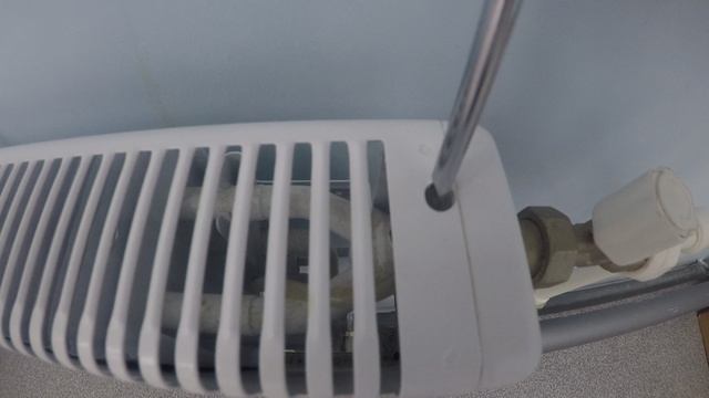 Как спустить воздух с радиатора отопления. смотреть онлайн