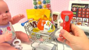 В Магазин за Жвачкой Малышка Боится Мыть Голову! Мультики Как Мама Куклы Пупсики 108мама тв